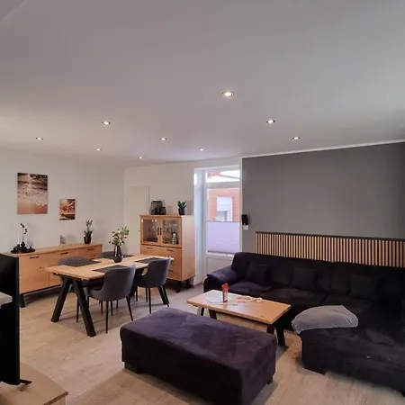 Ferienhaus-hornhecht Hébergement de vacances *